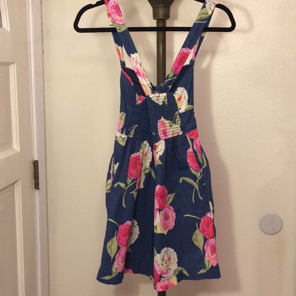 Very Pretty Floral Abercrombie & Fitch Dress - Picture 2 of 3